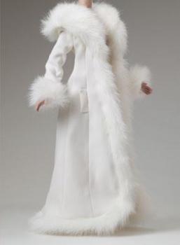 Tonner - Tyler Wentworth - Winter White Luxury Coat - Outfit